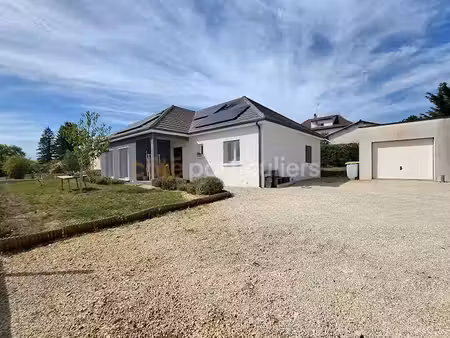 vente maison 5 pièces à baverans (39100)  312 406 €