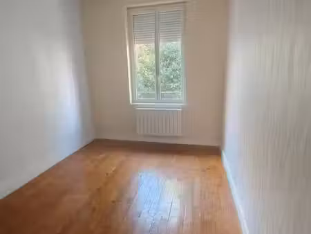 location appartement 2 pièces 55 m² à villeurbanne (69100)