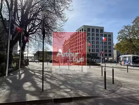local commercial à louer