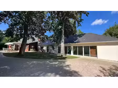vente maison 9 pièces 378 m² à bois-le-roi (77590)  995 000 €