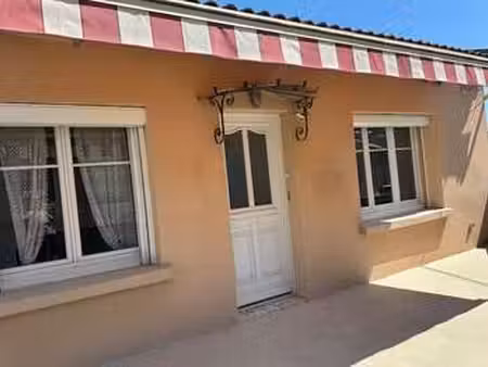 location maison à la roque-d'anthéron (13640) : à louer / 80m² la roque-d'anthéron