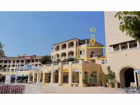 appartement 28m2 vue mer piscine cap esterel