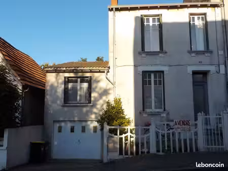 a vendre maison de ville