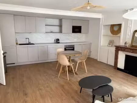 location appartement meublé - t2 - 49 m2