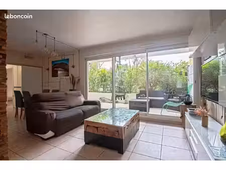 t3 meublé 62 m² dpe b — terrasse 15 m² sans vis-à-vis + parking — port marianne