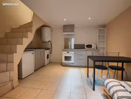 duplex séjour + pièce meublé place championnet