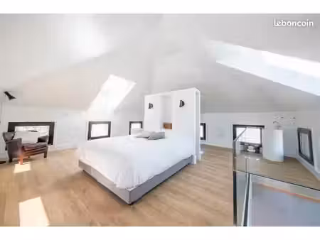 duplex tout meublé/tout équipé - location au mois