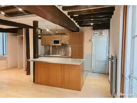 t2 lumineux 47 5 m² – petite copropriété – gare à 10 min – melunrer