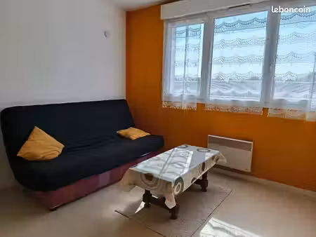 studio très lumineux   residence calme et sécurisé