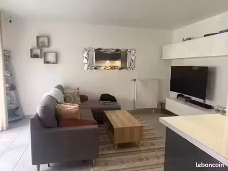 beau 3p meublé 61m² avec balcon aux ardoines