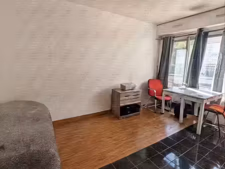 studio meublé 21m2 levallois-perret entre gare clichy-levallois et métro pont de levallois