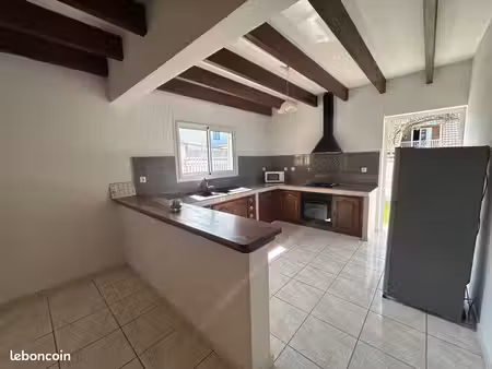 à louer maison meublée