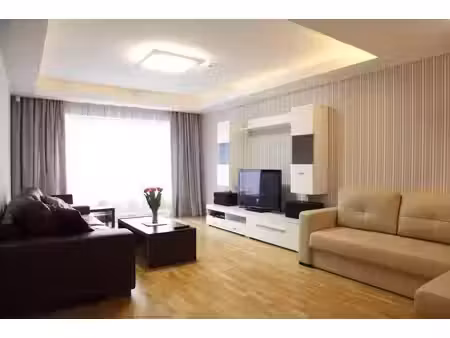 magnifique 2 pièces de 49 m2 à saint cloud proche de toutes commodités