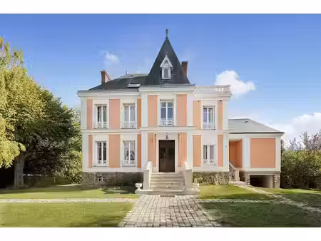 superbe villa 1900 rénovée en bord de marne