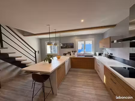 bel appartement t5 de 140m2