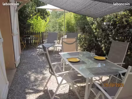 rez de jardin  2 p  clim  200 m plage  dispo oct. à mai