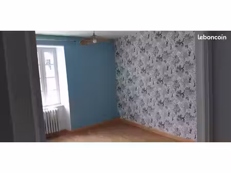 location f2 (vide) possibilité meubles si demande
