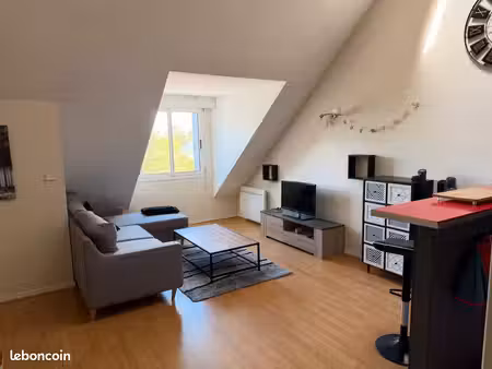 location appartement duplex t1 bis dans le bourg de la chapelle sur erdre