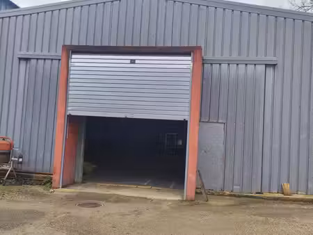 hangar 270 m2