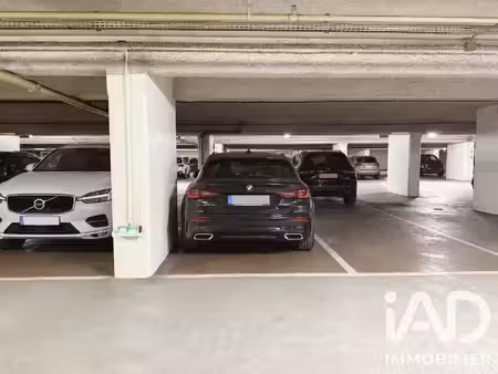 vente parking 12 m²