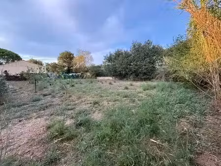 vente terrain 730 m² à bezouce (30320)  108 100 €