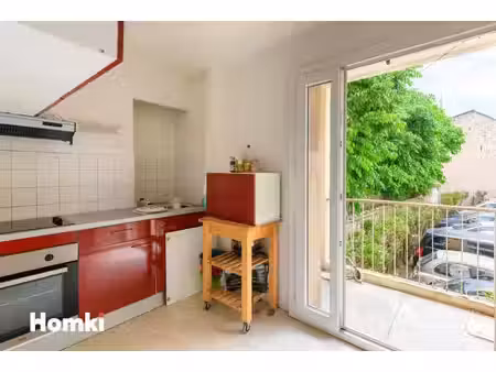 appartement 3 pièces de 67 m² avec balcon à nîmes  rue cordier