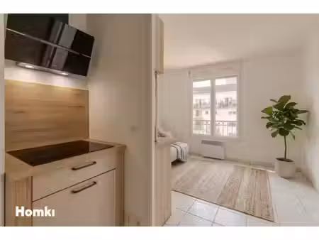 studio lumineux de 19 m² - lyon 6ème  rue louis blanc