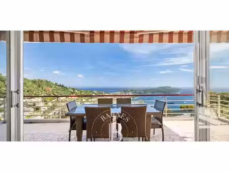 villa avec piscine en bord de mer villefranche-sur-mer (06)