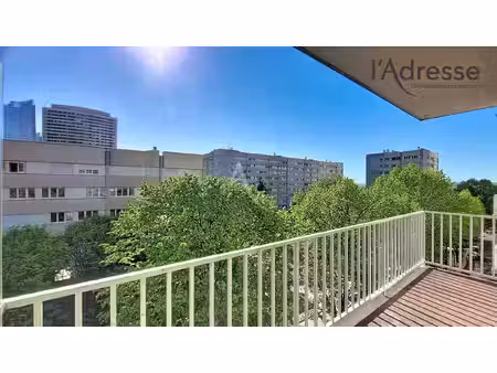 vente appartement 5 pièces  121.00m²  puteaux