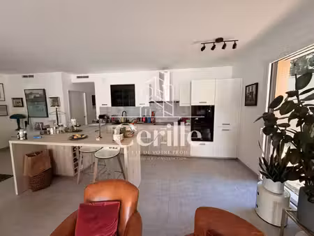 appartement d’exception avec jardin et terrasse campagne giraud 118m2 – 965 000