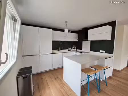 à louer - duplex proche frontière