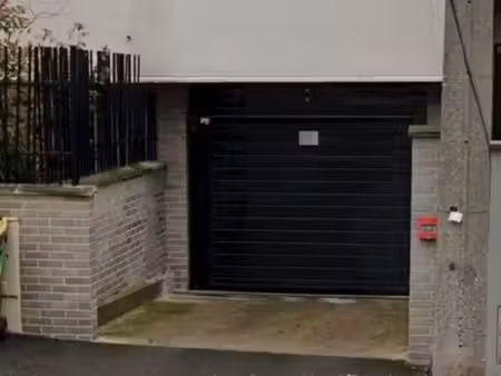 place de parking pmr dans résidence sécurisée à noisy le sec secteur haut goulet