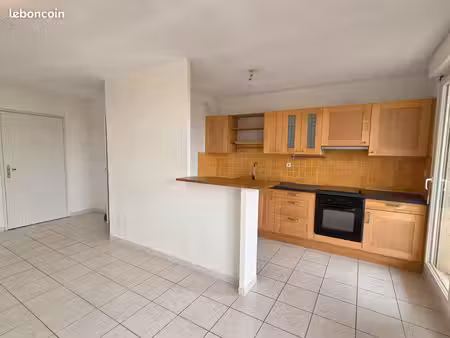 appartement 2 pièces 47m² étage 3/3 quartier bagatelle