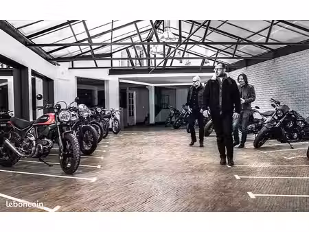 box/garage moto