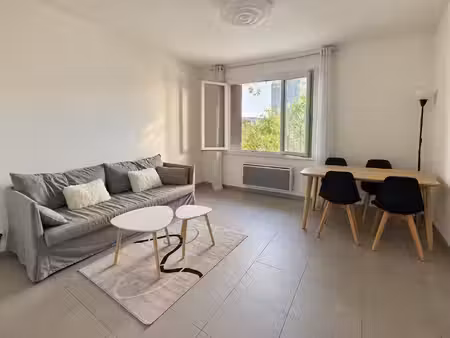 arceaux  appartement 2 pièces avec balcon  cave