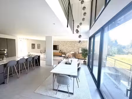 villa contemporaine 197m2 avec terrain constructible 1532m2