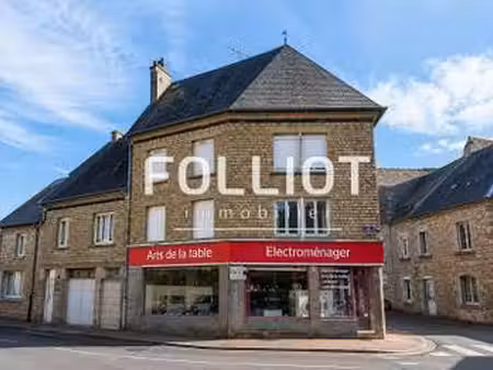 vente bureaux et commerces à saint-hilaire-du-harcouët (50600) : à vendre / 158m² saint-hi