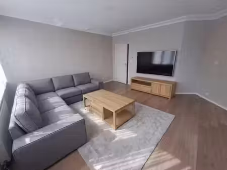 appartement 2 chambres (88m²)  dilbeek  1200€ sans charges