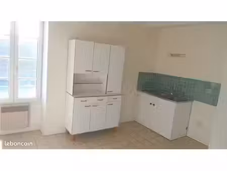 a louer appt vide 2 pièces poitiers