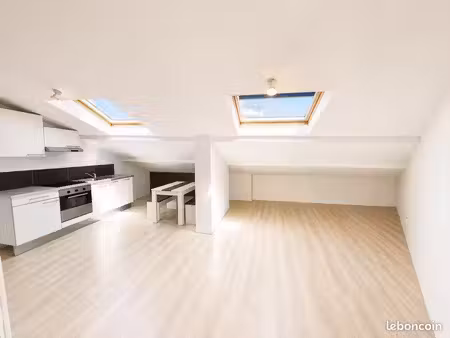appartement à louer / centre ville béziers