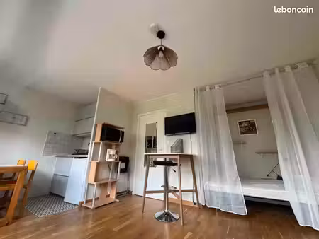 studio meublé 27 m2 avec cave proche tram gustave rivet
