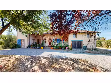 maison t5 de plus de 150m²