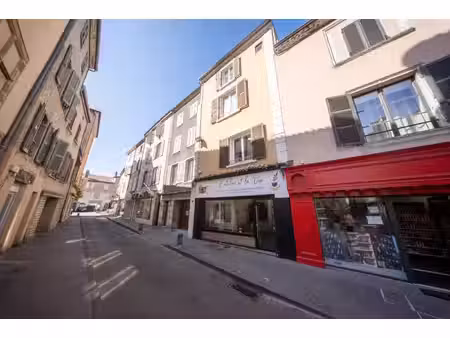 immeuble de rapport avec fort potentiel – local commercial + 3