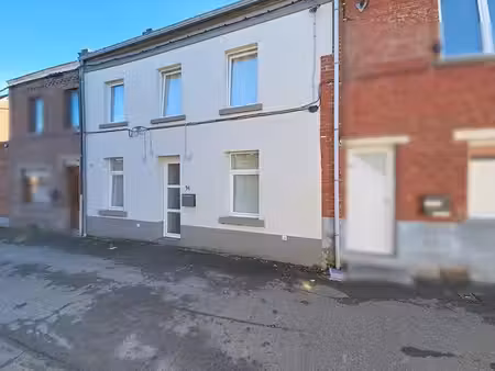 charmante maison renovee 3 chambres au calme