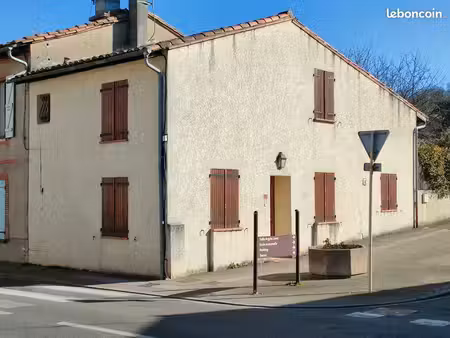 maison t4 – centre de lévignac – 100 m² – jardin 250 m²