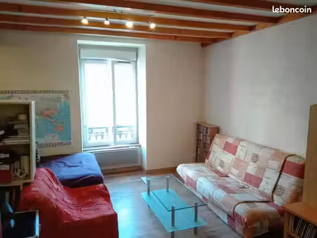 t1 meublé de 28 m² au centre de st brieuc