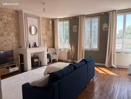 location t3 80m2 face a l’abbaye aux dames