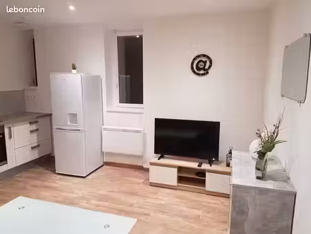 t2 meublé de 30m2 au calme