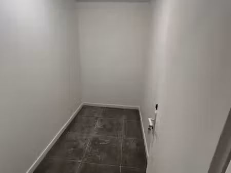 box de stockage 4 7 m²