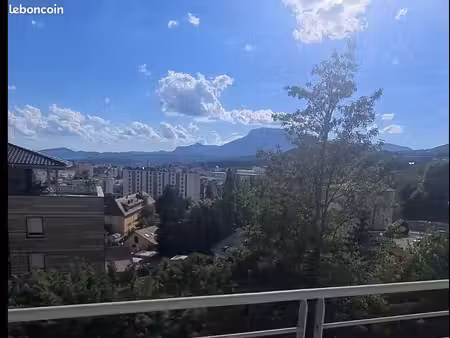 t2 meublé 48m2 expo sud 755 eau élec chauff inclus